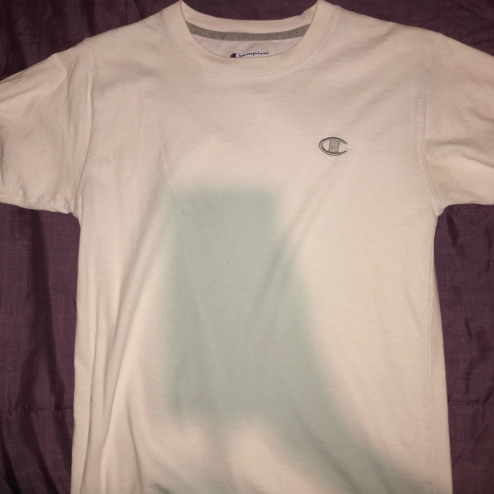 White tee